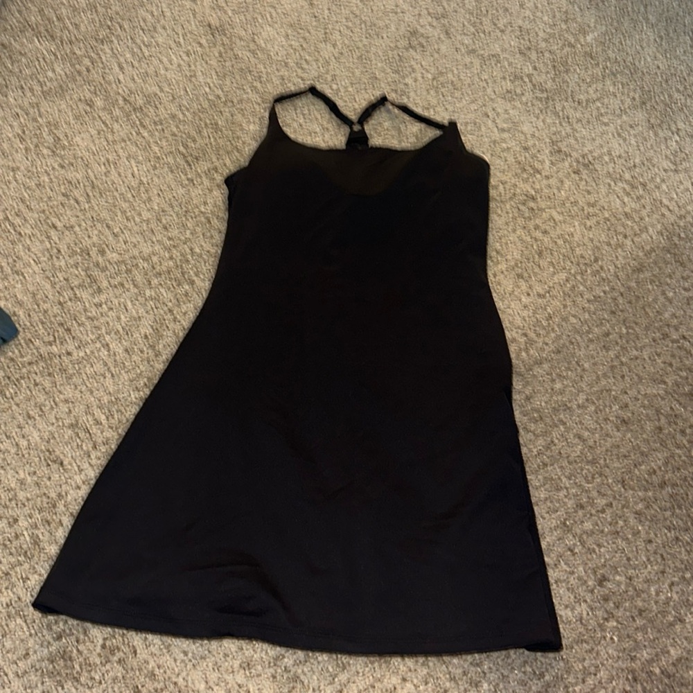 Outdoor voices fully lined athletic dress